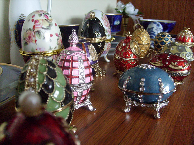 Oeufs de fabergé, ayant inspiré les Fabergé Charms Eggs