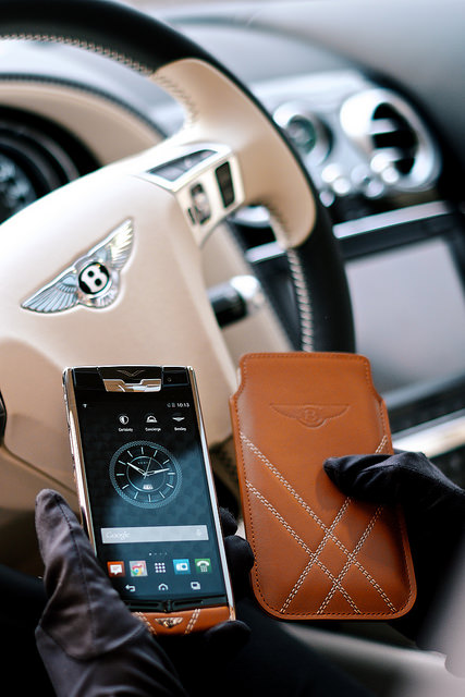 Vertu Signature pour Bentley