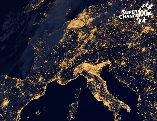 Vue de l'Europe de nuit depuis l'espace 